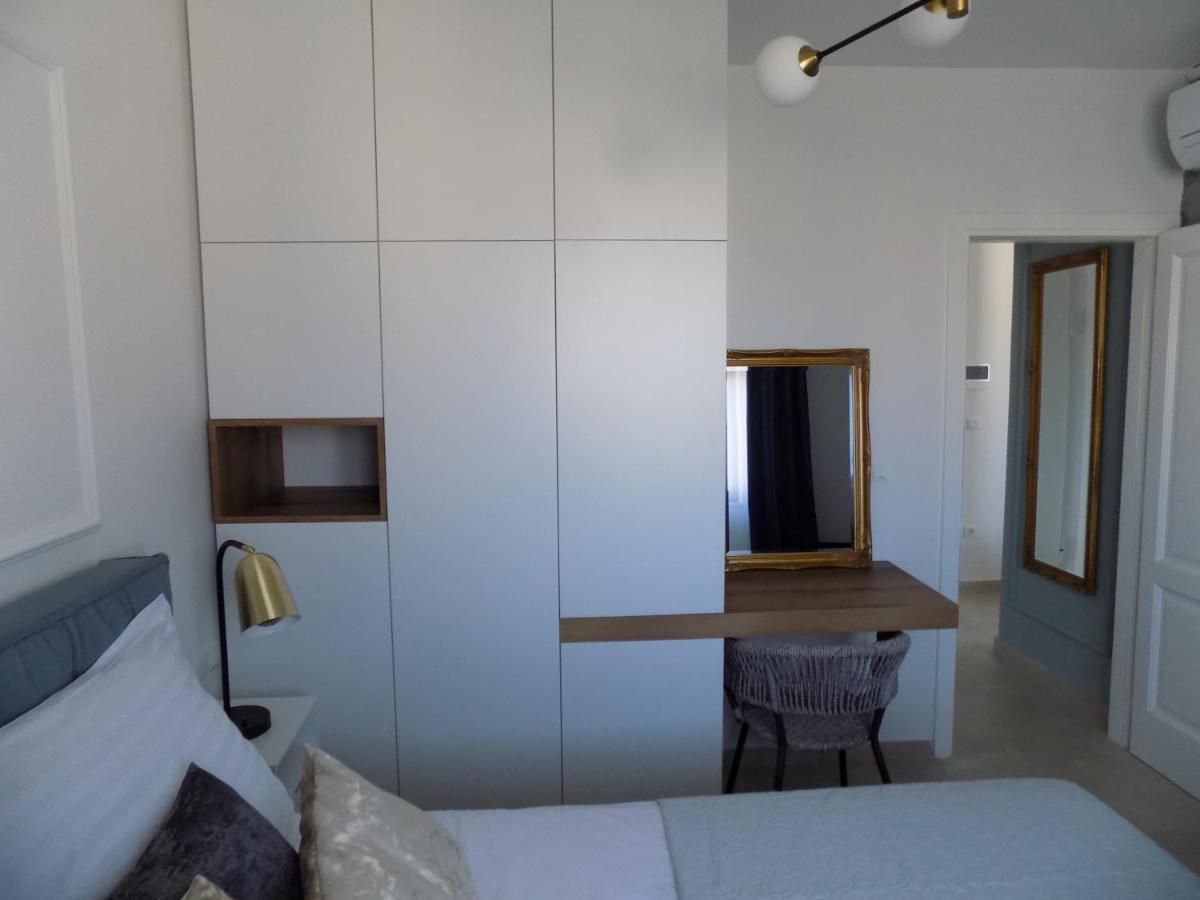 Penthouse Aurelia, Rooftop Terrace & Jacuzzi Turanj Exterior photo